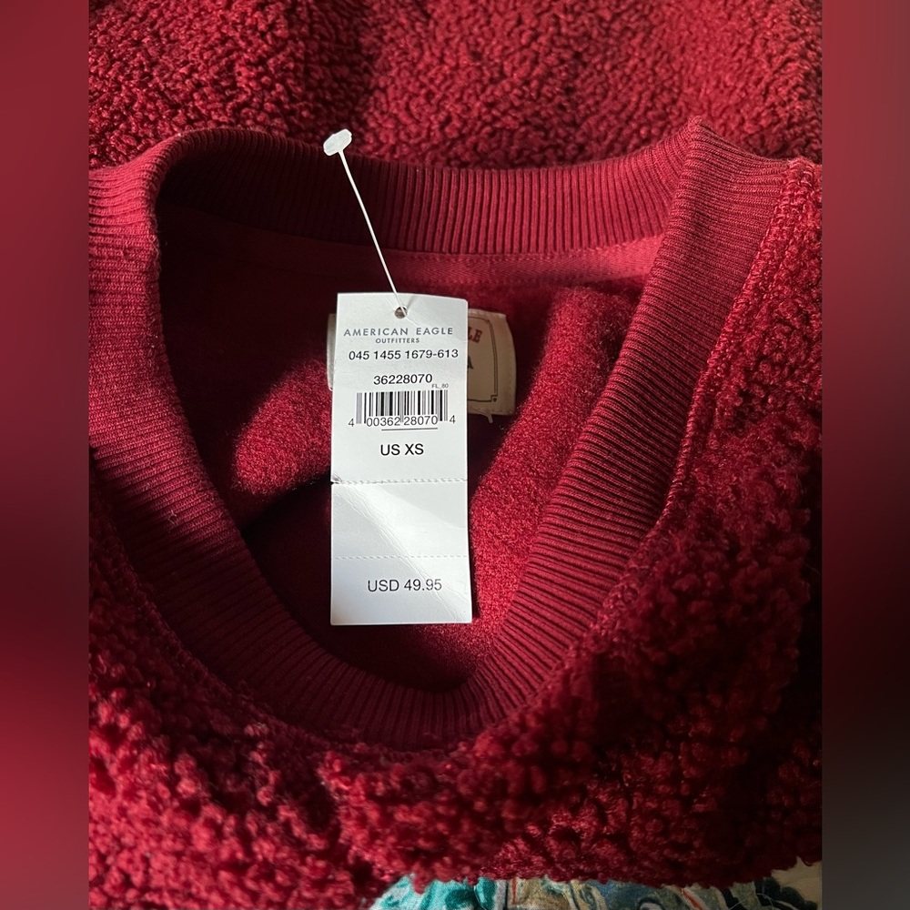 American Eagle Sherpa Crewneck Size Extra Small - Picture 5 of 8